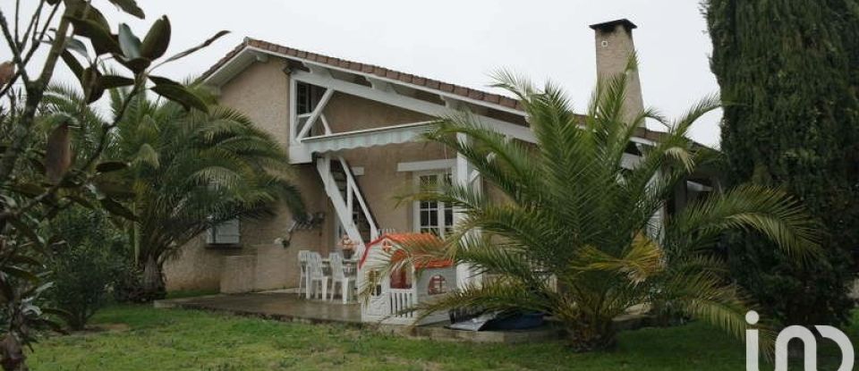 Maison 5 pièces de 114 m² à Plaisance (32160)