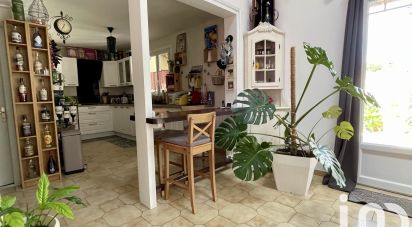 Traditional house 4 rooms of 89 m² in Narbonne (11100)