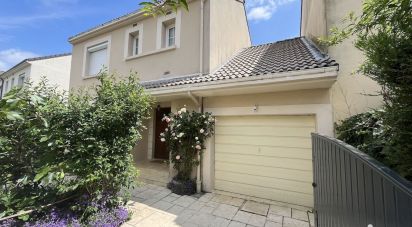 House 6 rooms of 106 m² in Villiers-sur-Orge (91700)