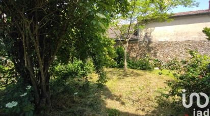 House 8 rooms of 187 m² in Mauges-sur-Loire (49410)