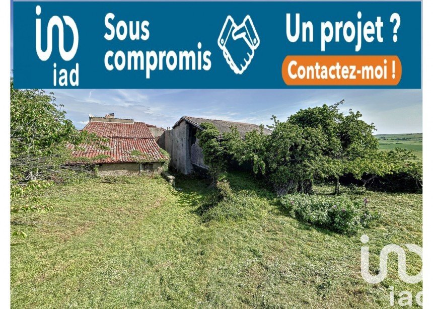 Ferme 5 pièces de 65 m² à La Chapelle-Villars (42410)