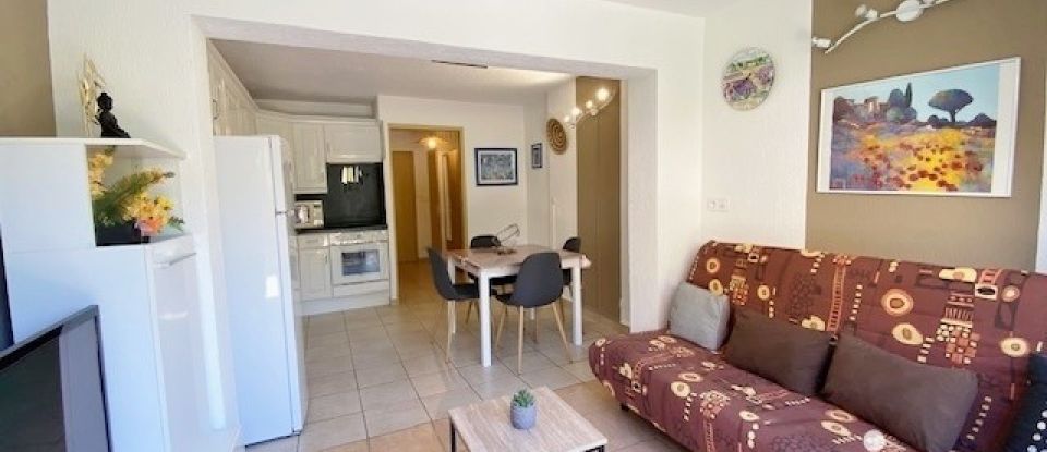 Appartement 2 pièces de 33 m² à Saint-Raphaël (83700)