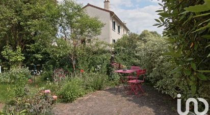 House 5 rooms of 82 m² in Le Plessis-Bouchard (95130)