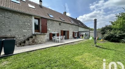 Longère 5 pièces de 140 m² à Rully (60810)