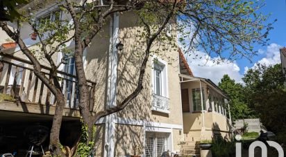 Traditional house 6 rooms of 100 m² in Champigny-sur-Marne (94500)
