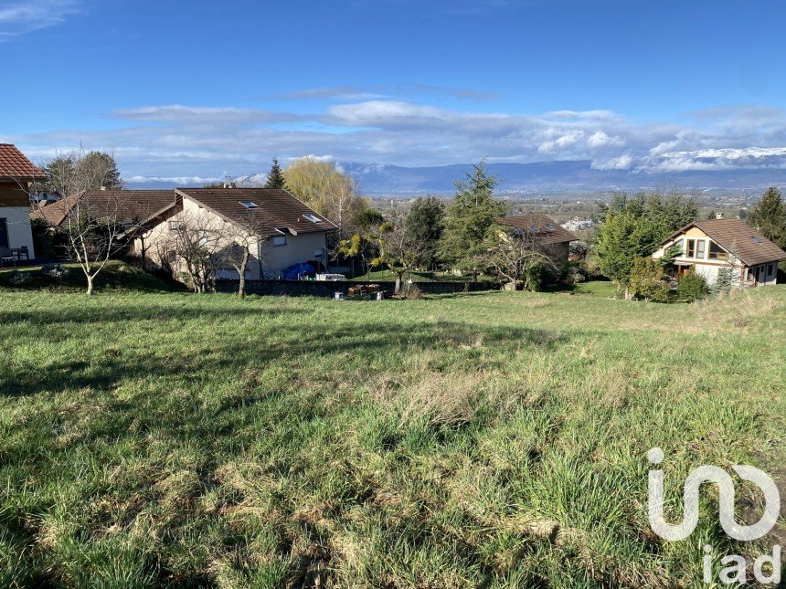 Terrain de 1 300 m² à Collonges-sous-Salève (74160)