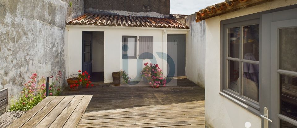 Traditional house 4 rooms of 74 m² in La Couarde-sur-Mer (17670)