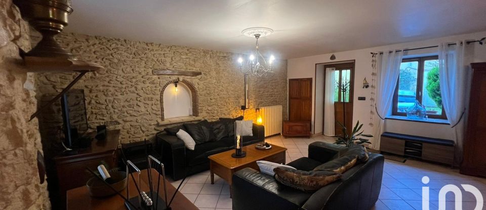 Traditional house 5 rooms of 100 m² in Moisenay (77950)