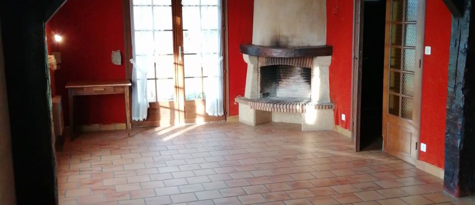 Traditional house 7 rooms of 180 m² in Chevillé (72350)