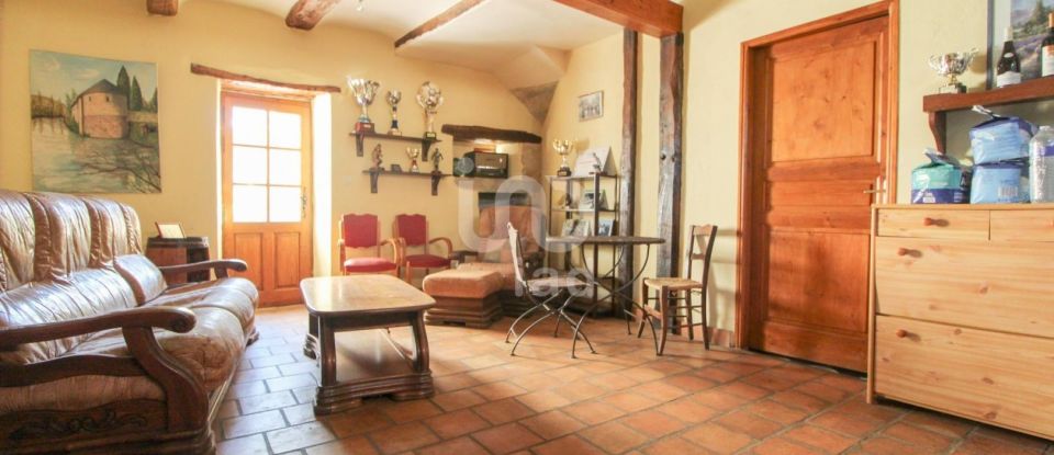 House 7 rooms of 180 m² in Saint-Rome-de-Cernon (12490)