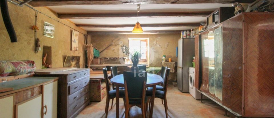 House 7 rooms of 180 m² in Saint-Rome-de-Cernon (12490)