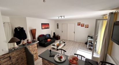 Appartement 3 pièces de 44 m² à Forges-les-Bains (91470)