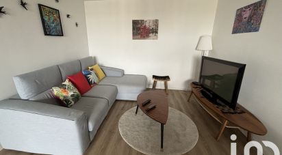 Apartment 3 rooms of 70 m² in Bordeaux (33300)