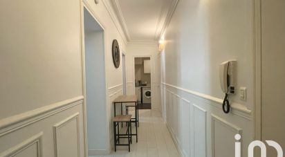 Appartement 2 pièces de 37 m² à Paris (75017)