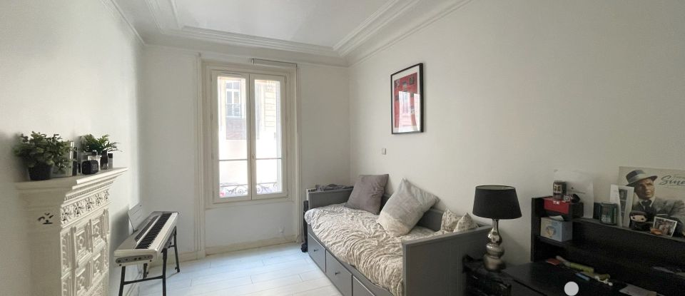 Appartement 2 pièces de 37 m² à Paris (75017)