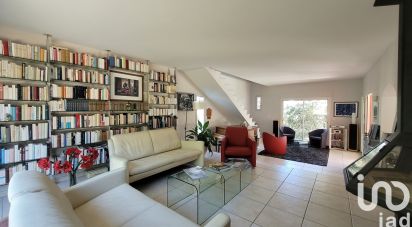 Architect house 7 rooms of 170 m² in Villeneuve-lès-Avignon (30400)