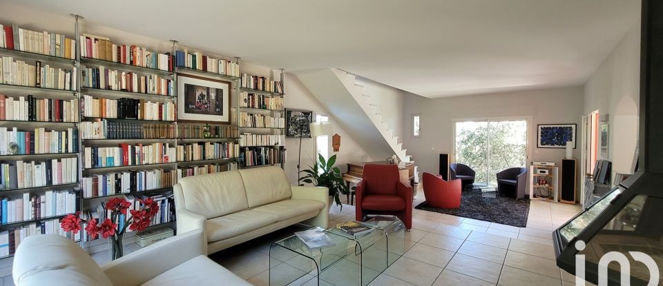 Maison d’architecte 7 pièces de 170 m² à Villeneuve-lès-Avignon (30400)