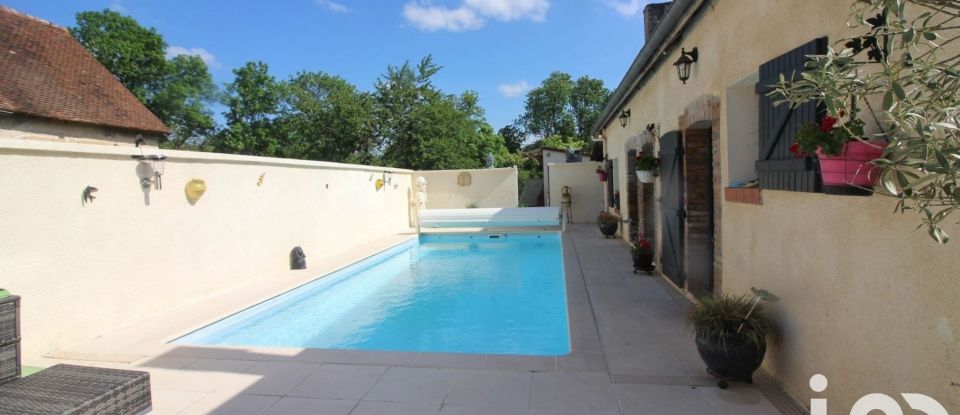 Traditional house 5 rooms of 120 m² in Ménétréol-sur-Sauldre (18700)