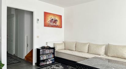 House 7 rooms of 129 m² in Pontault-Combault (77340)