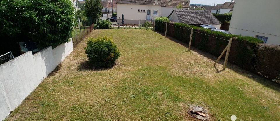 Maison 5 pièces de 91 m² à Champagné (72470)