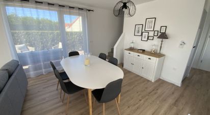 Maison 4 pièces de 76 m² à Groffliers (62600)