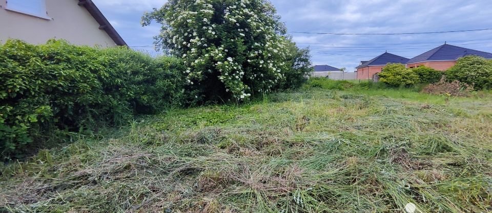 Land of 925 m² in Juvigny (51150)