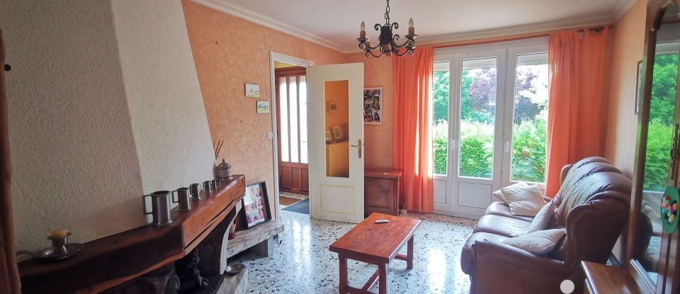 House 6 rooms of 106 m² in Ymonville (28150)