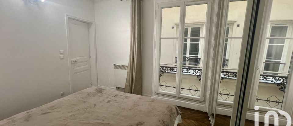 Appartement 5 pièces de 86 m² à Paris (75008)