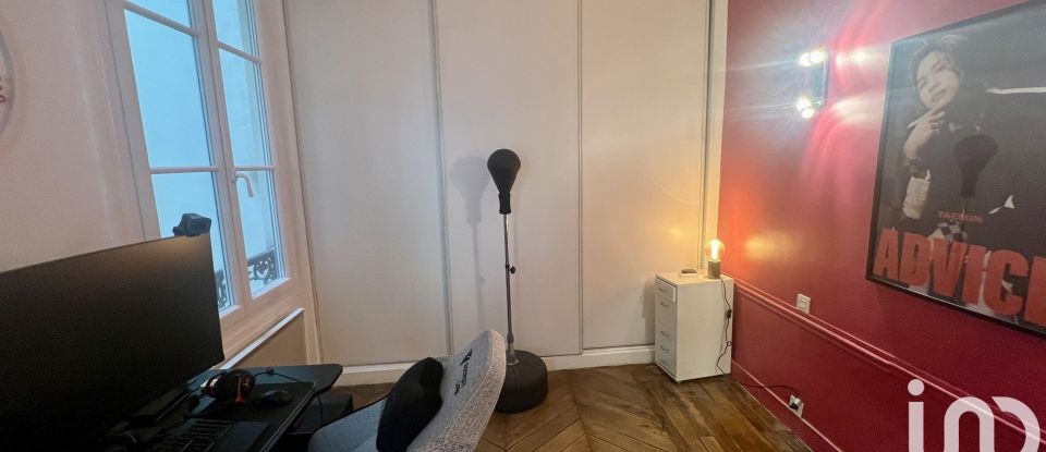 Appartement 5 pièces de 86 m² à Paris (75008)