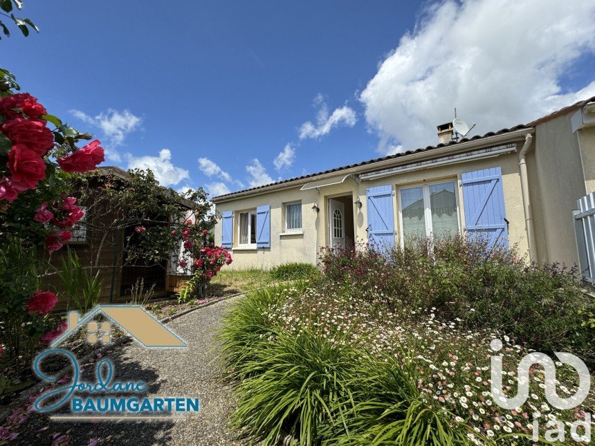 Maison 4 pièces de 89 m² à Meschers-sur-Gironde (17132)