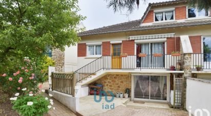 House 7 rooms of 119 m² in Corbeil-Essonnes (91100)