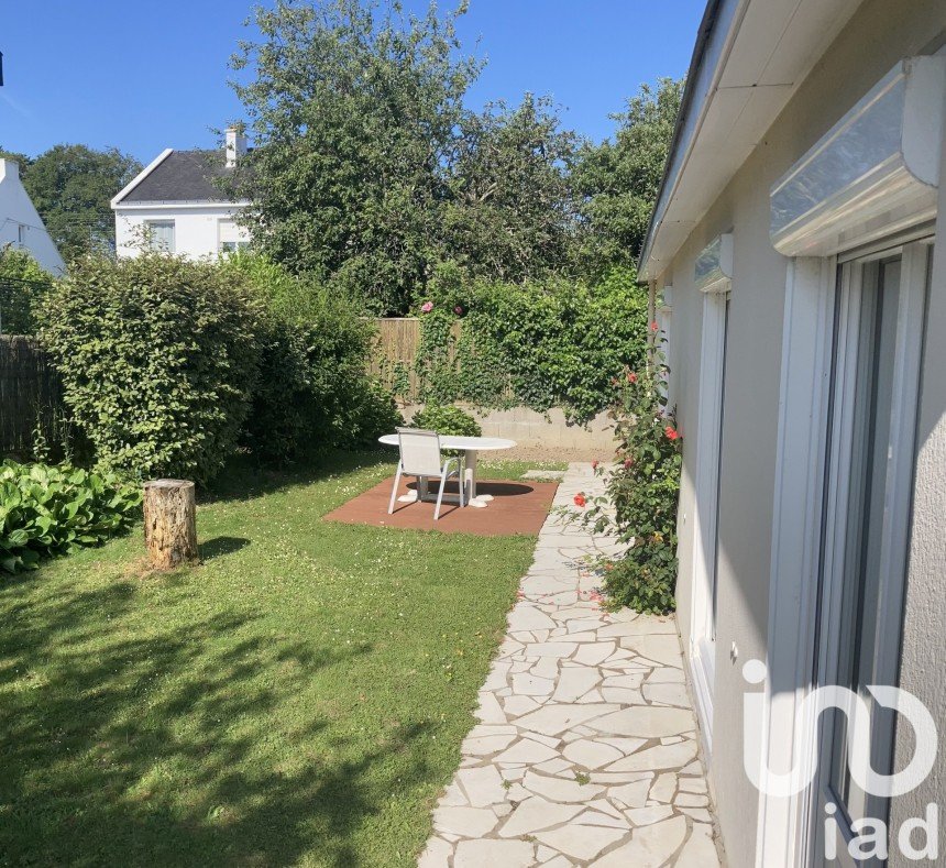 House 5 rooms of 137 m² in La Chapelle-sur-Erdre (44240)