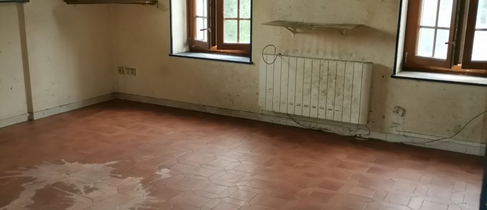 House 9 rooms of 195 m² in Arcenant (21700)