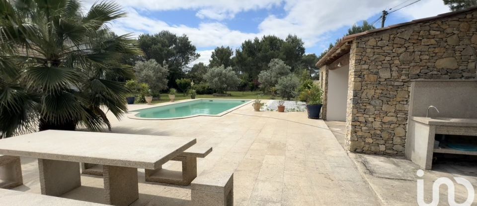 House 6 rooms of 179 m² in Nîmes (30000)