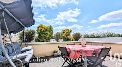 Triplex 5 rooms of 97 m² in Bailly-Romainvilliers (77700)