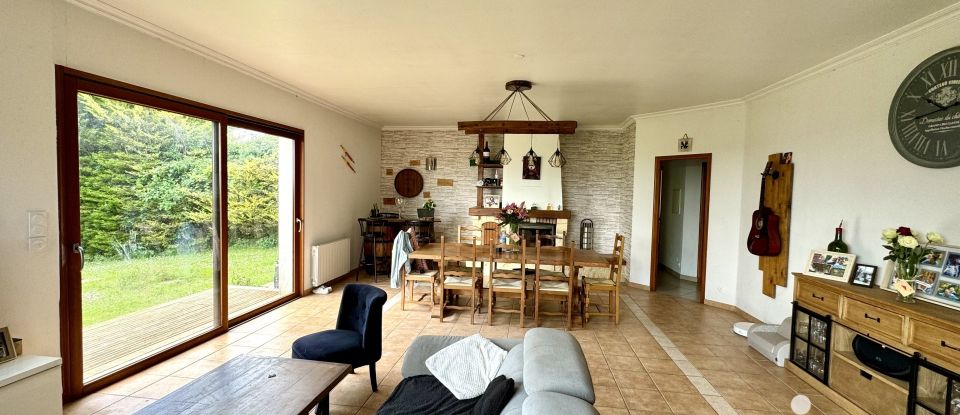 House 5 rooms of 149 m² in Champniers (16430)