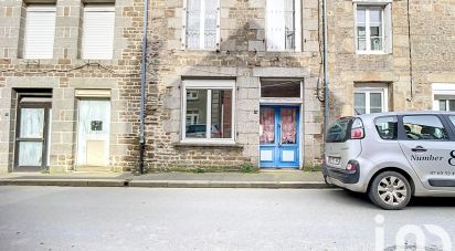 Town house 5 rooms of 106 m² in Le Teilleul (50640)