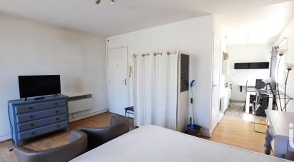 Apartment 1 room of 27 m² in Saint-Brieuc (22000)