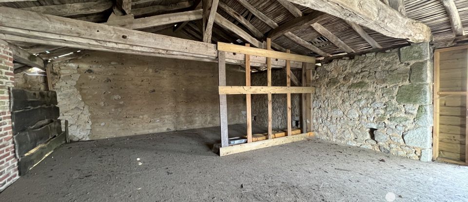 Maison de campagne 7 pièces de 195 m² à Sèvremont (85700)