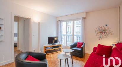 Apartment 2 rooms of 59 m² in Paris (75015)