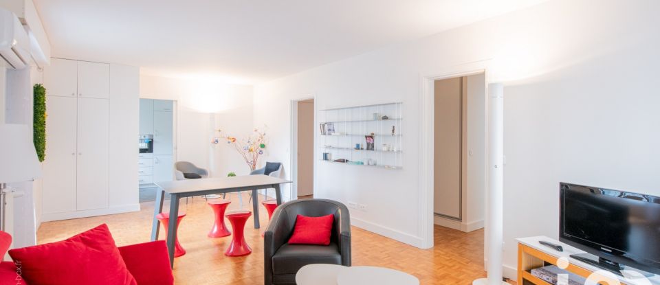 Appartement 2 pièces de 59 m² à Paris (75015)