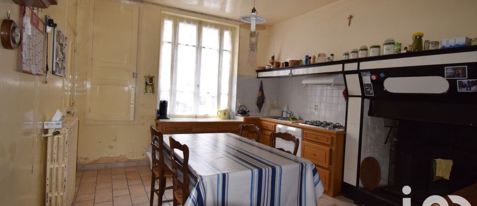 Maison 5 pièces de 98 m² à Sauviat-sur-Vige (87400)