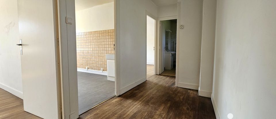 Maison 6 pièces de 124 m² à Châlus (87230)