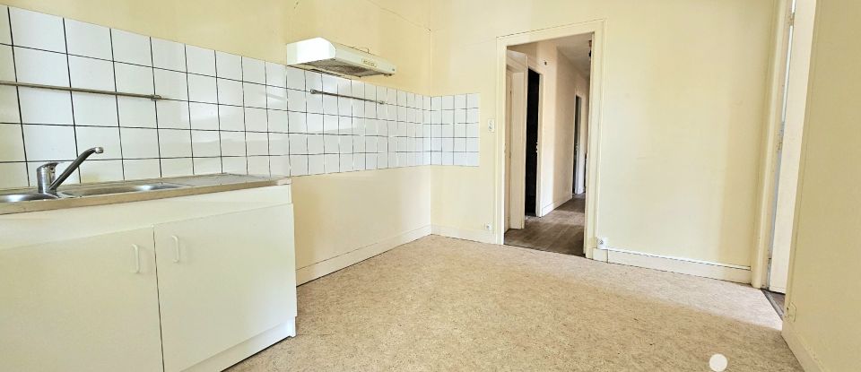 Maison 6 pièces de 124 m² à Châlus (87230)