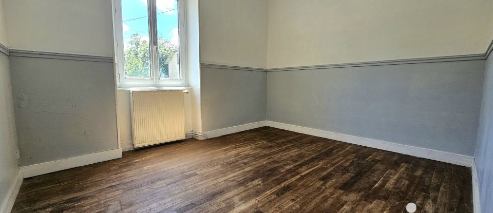 Maison 6 pièces de 124 m² à Châlus (87230)