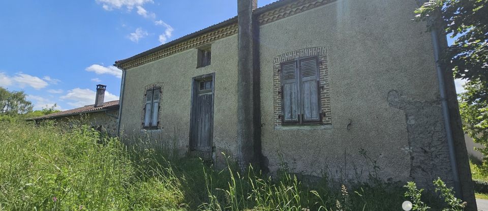 Maison 6 pièces de 124 m² à Châlus (87230)