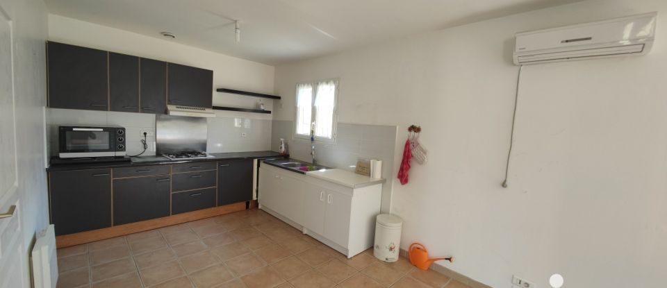 Maison traditionnelle 5 pièces de 90 m² à Allègre-les-Fumades (30500)