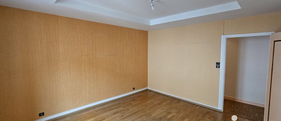 Apartment 3 rooms of 97 m² in Saint-Dié-des-Vosges (88100)