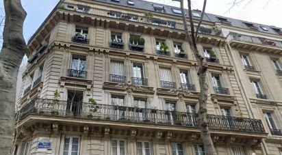 Apartment 2 rooms of 56 m² in Paris (75010)