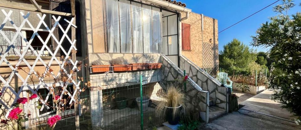 Maison 4 pièces de 105 m² à Velaux (13880)